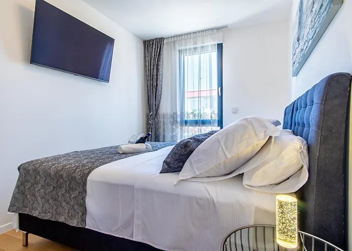 Euphoria Luxury * Split