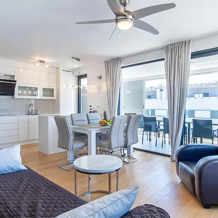 Euphoria Luxury Apartament *